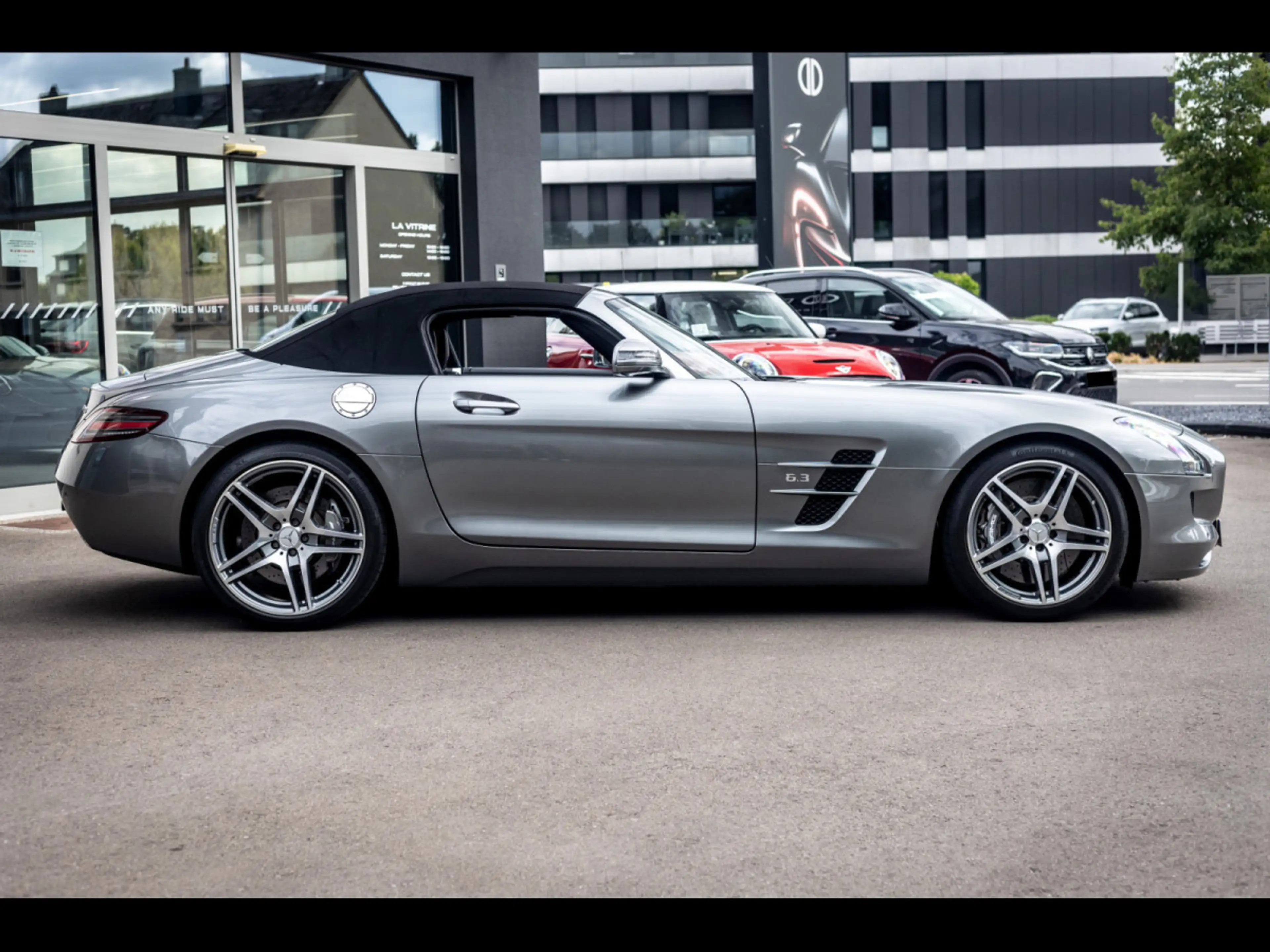 Mercedes-Benz SLS AMG ROADSTER 6.3 V8°HIMALAYAS GREY°KAM°B&O°AIRSCAR — photo 9