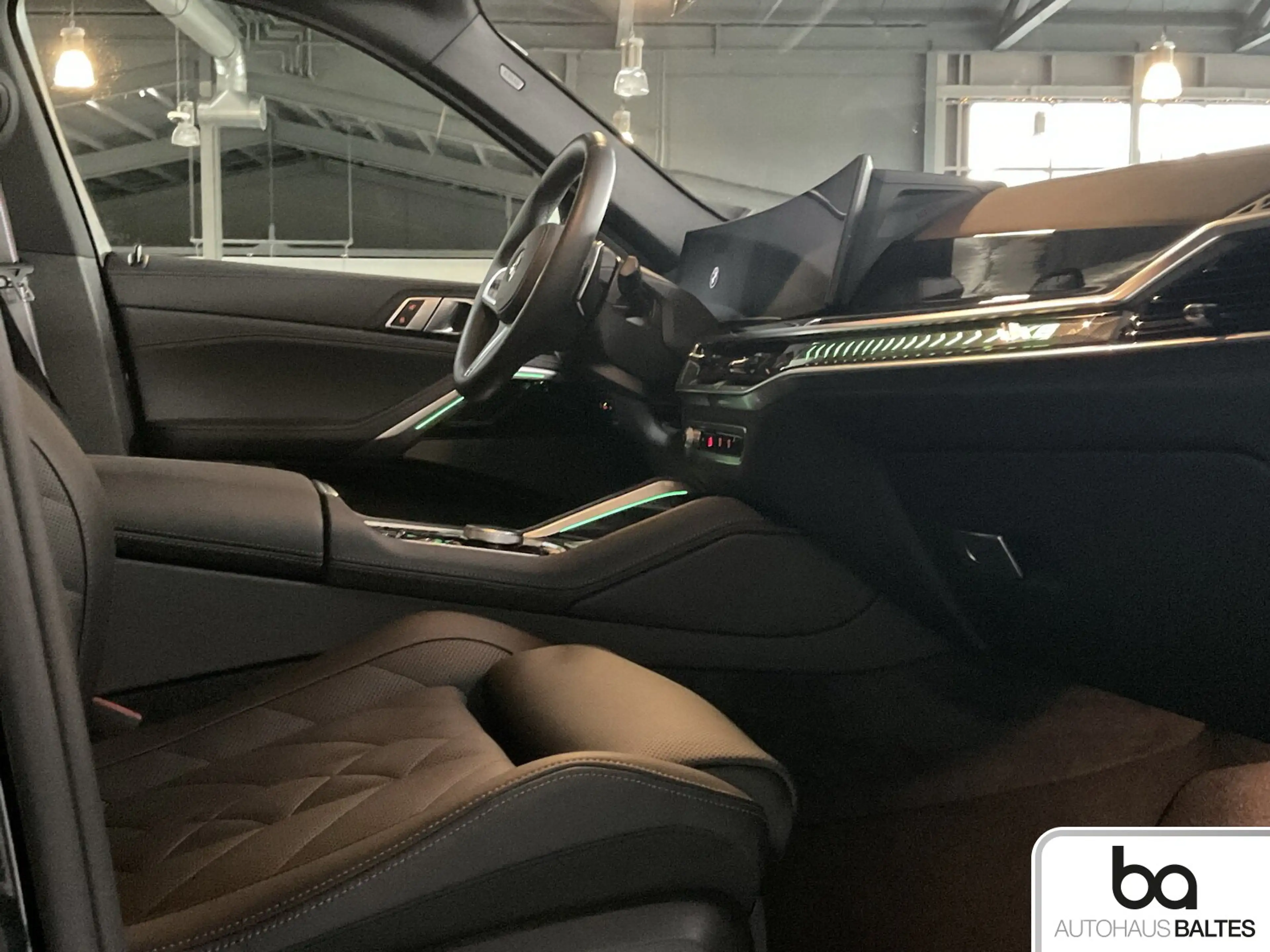 BMW X6 X6 xDrive 30d M Sport Pro 22"/Pano/Driv/Luft/25 — photo 5