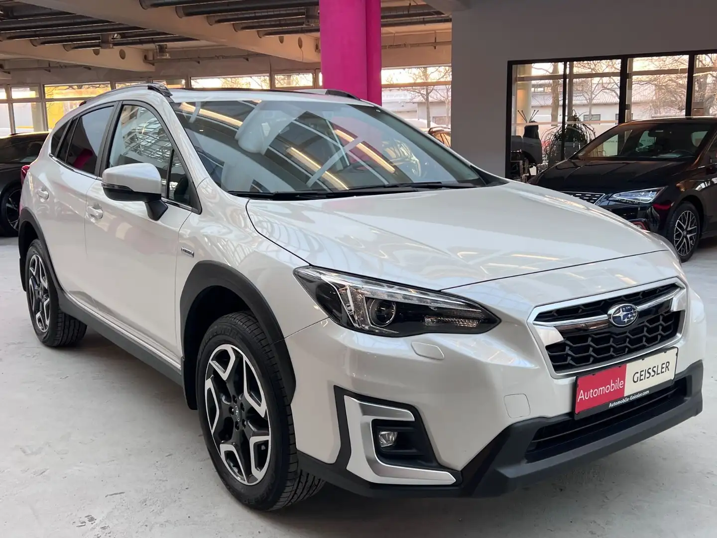 Subaru XV 2.0 Platinum Leder+Schiebedach+Kamera+LED Bílá - 2
