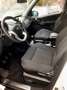 Mahindra XUV500 Weiß - thumbnail 3