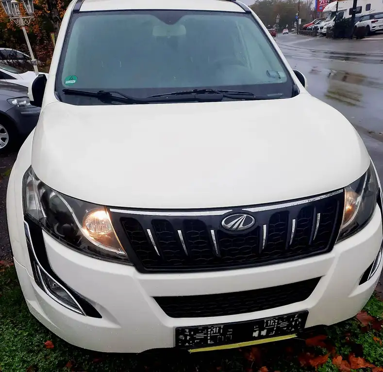 Mahindra XUV500