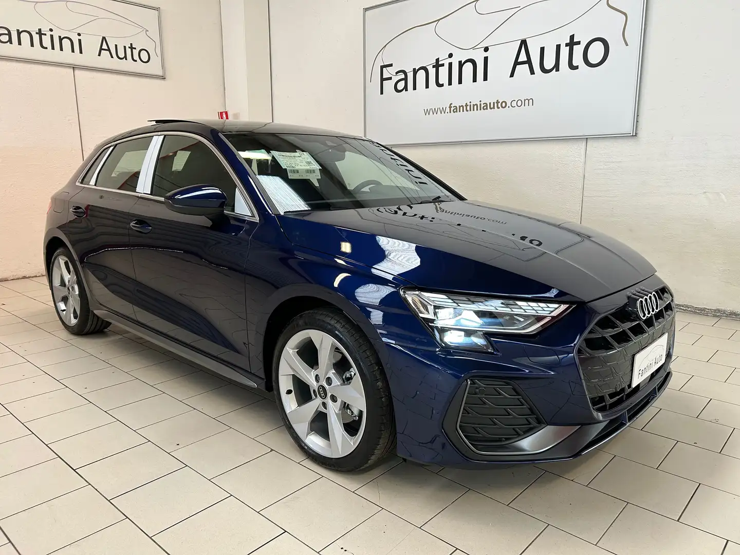 Audi A3 spb S Line 35 TDI S Tronic -23% SCONTO DAL NUOVO Blauw - 1