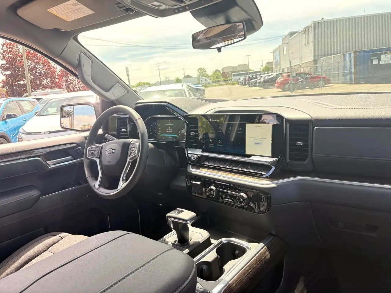 Chevrolet Silverado 1500 снимка Chevrolet Silverado 1500