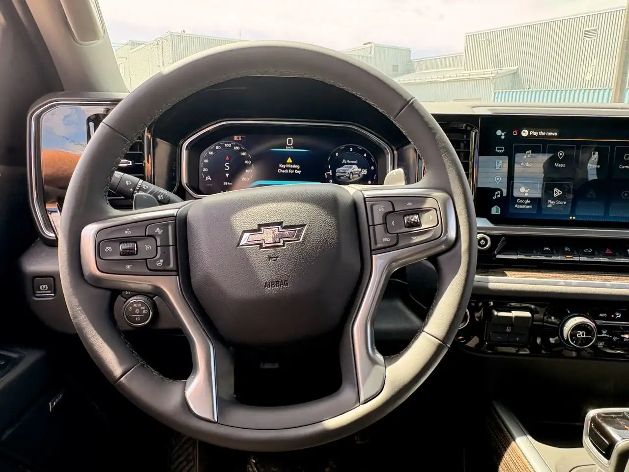 Chevrolet Silverado 1500 снимка Chevrolet Silverado 1500