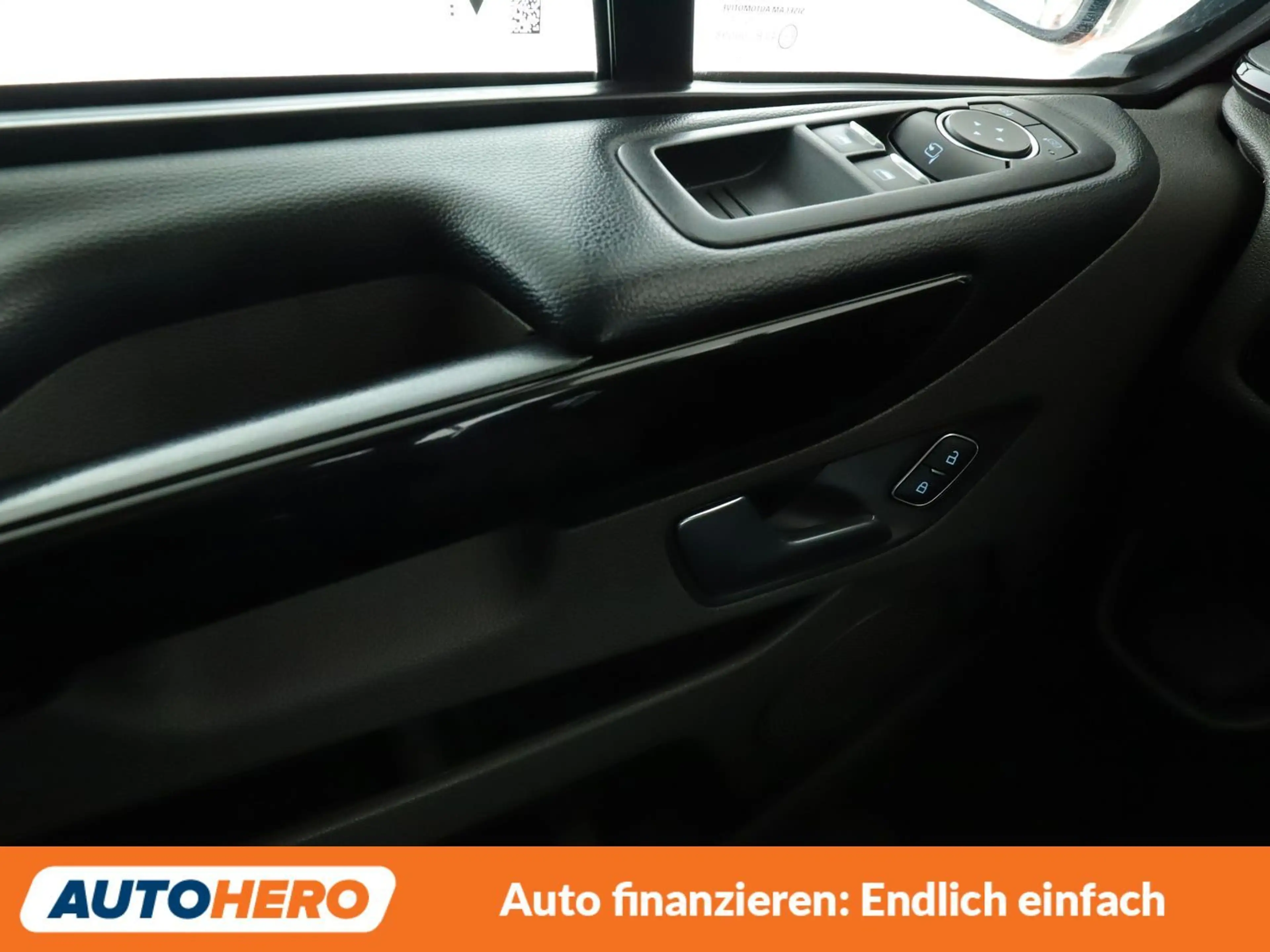 Ford Tourneo Custom 2.0 TDCi 320 L1 Tourneo Sport Aut.*NAVI*XENON* — photo 27