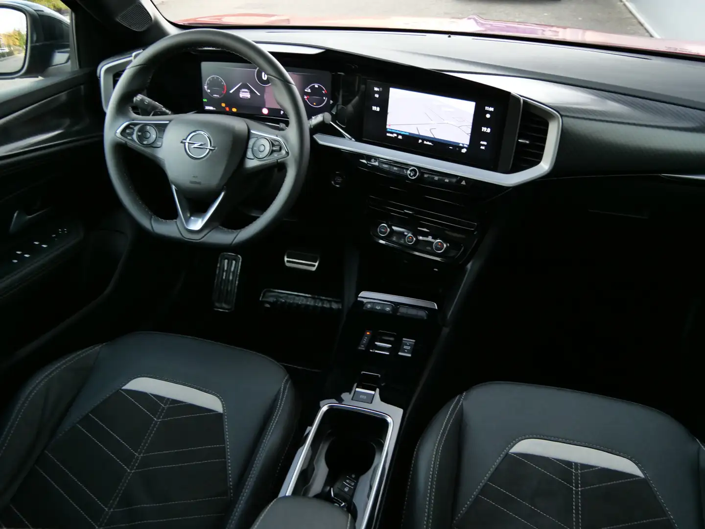 Opel Mokka 1.2 Turbo Business Elegance 130 Pk Automaat Naviga Rouge - 2