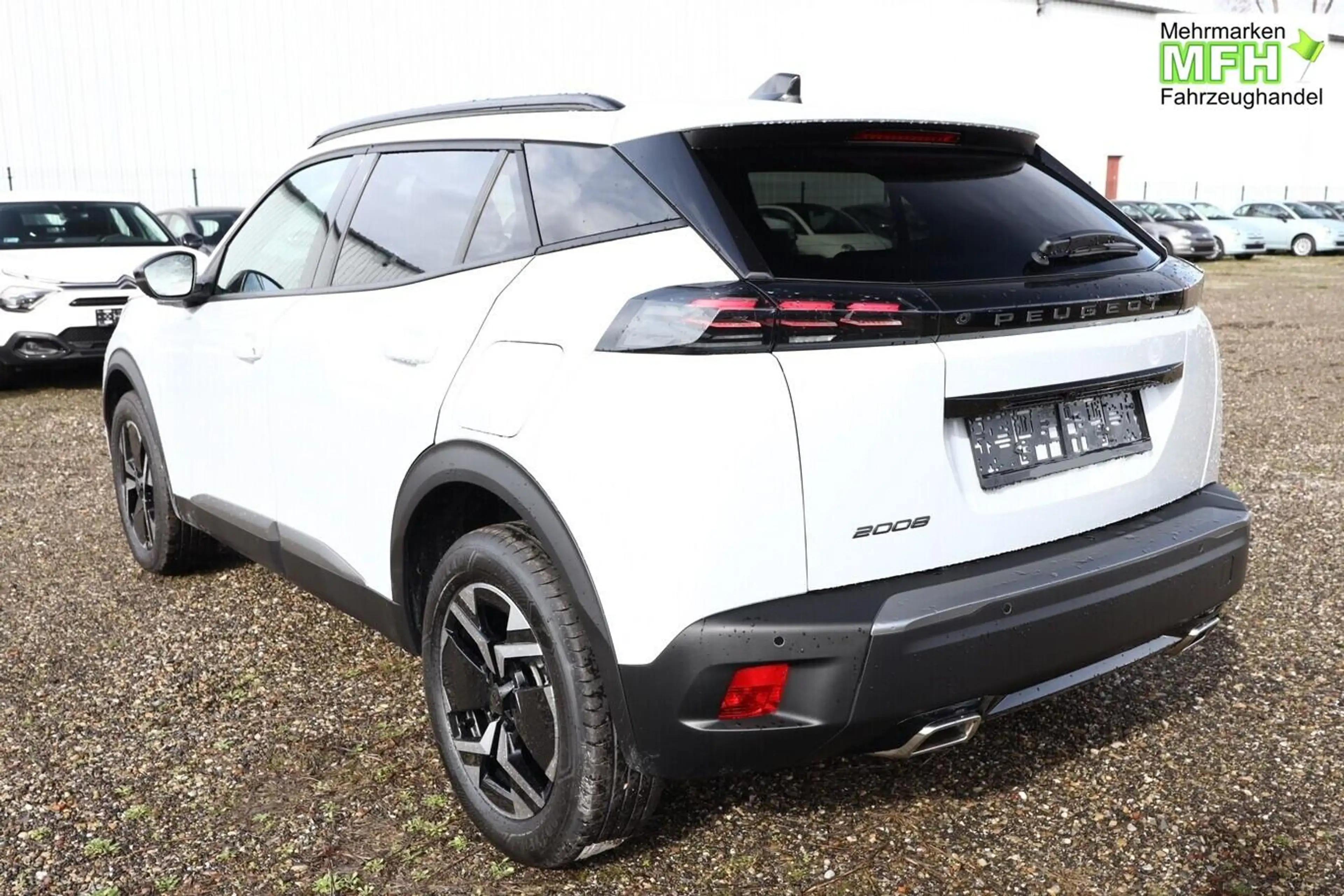 Peugeot 2008 Allure Hybrid Nav Keyl SHZ 2xPDC CarP DigC 100 ... — photo 4