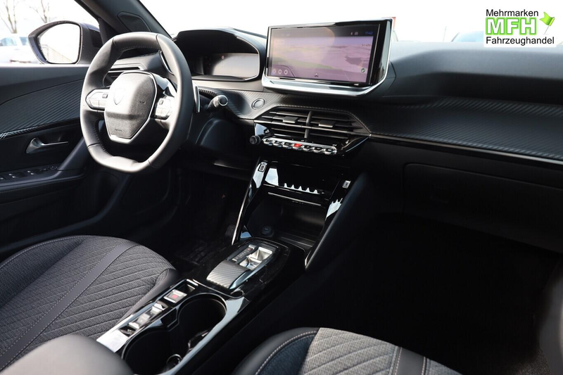 Peugeot 2008 Allure Hybrid Nav Keyl SHZ 2xPDC CarP DigC 100 ... — photo 10