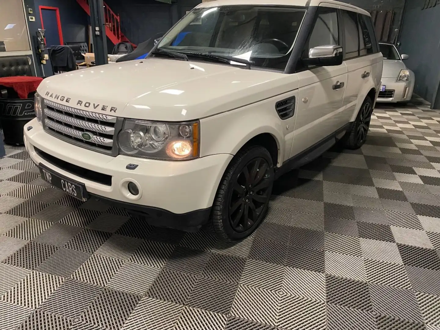 Land Rover Range Rover Sport 3.6 TDV8 AUTOBIOGRAPHY Blanc - 2