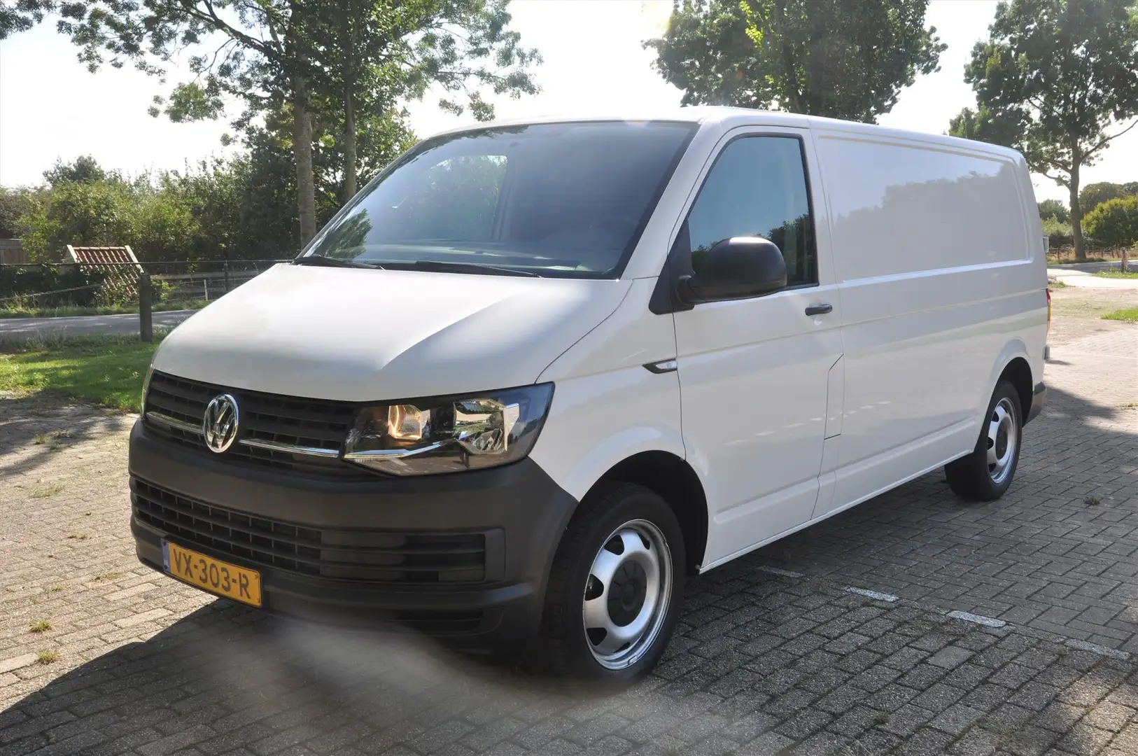 Volkswagen Transporter 2.0 TDI 110KW Wit - 1