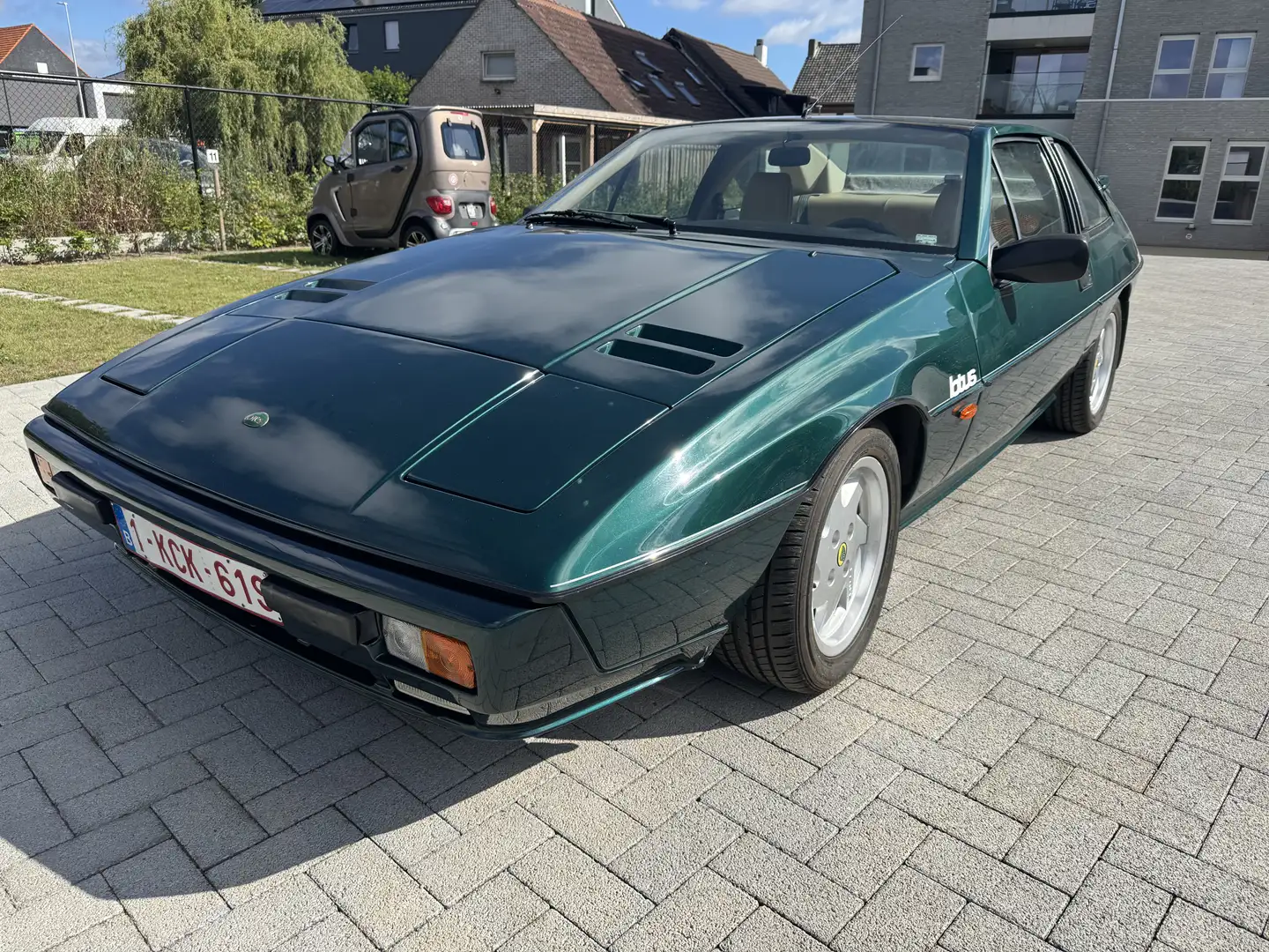 Lotus Excel SE - LOTS OF SPARE PARTS - 1