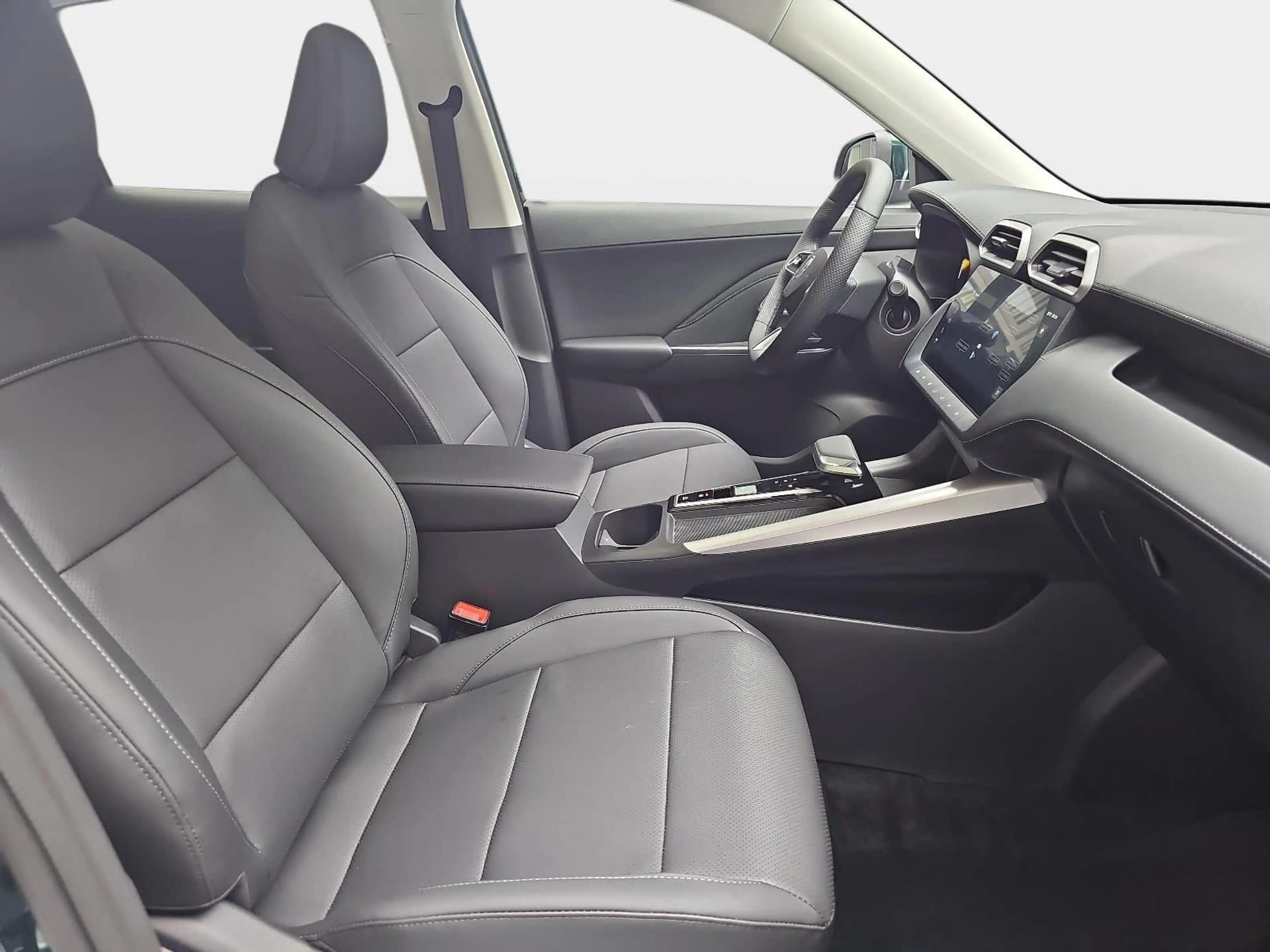 MG ZS ZS 1.5 HYBRID+ MY26 LUXURY NAVI LM18 KEYLESS-ENTRY — photo 17