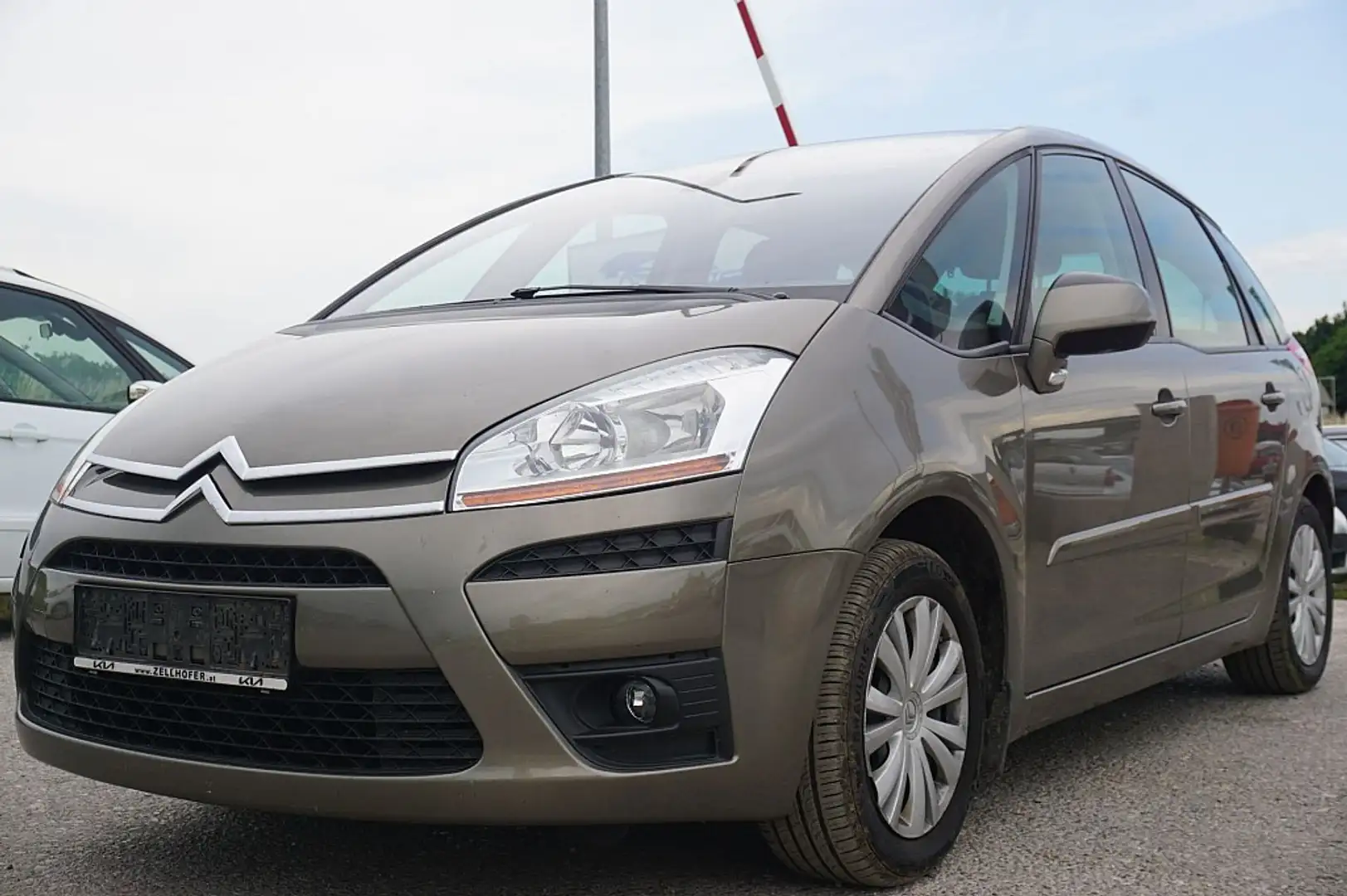 Citroen C4 Picasso 1.6 HDi FAP SX Beige - 2