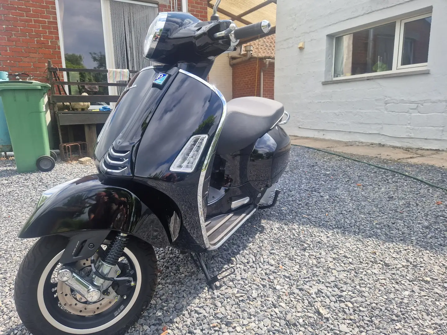Vespa GTS Super 125 vespa Zwart - 1