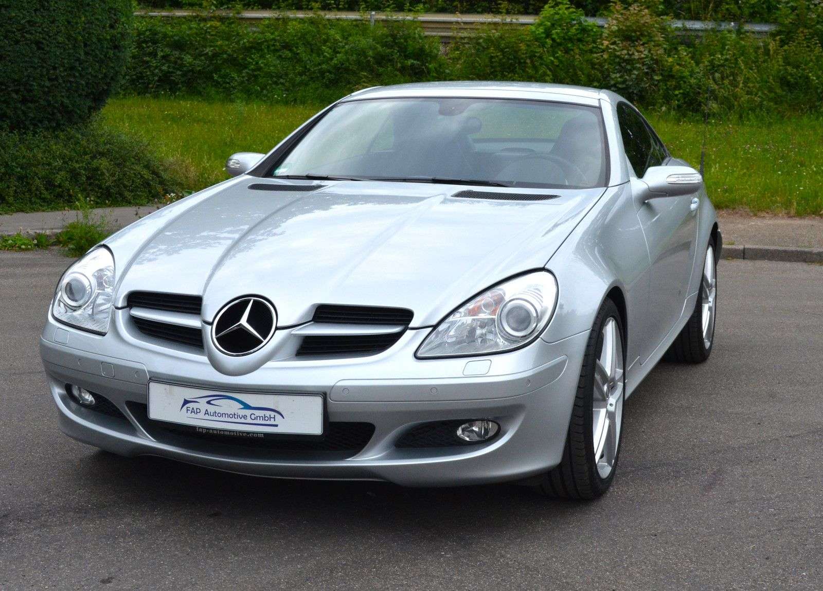 Mercedes-Benz SLK 200