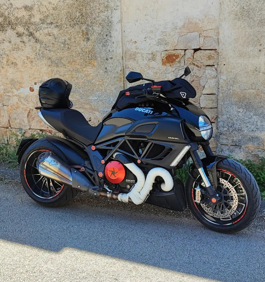 Ducati Diavel Nero - 1