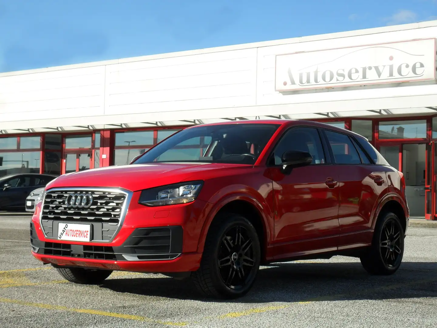 Audi Q2 1.6 TDI SPORT Rosso - 1
