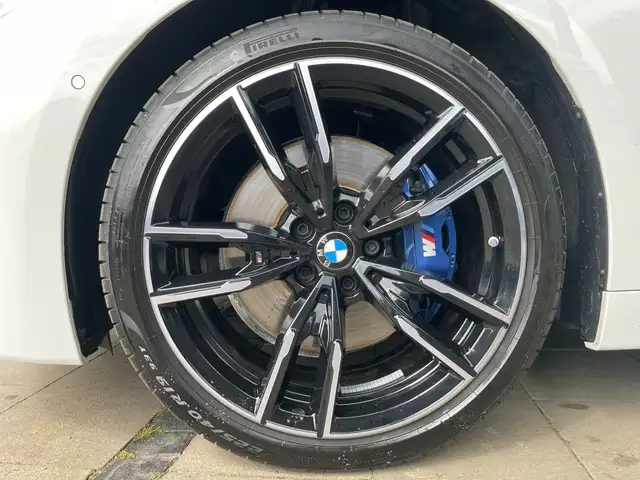 BMW M2 view 17