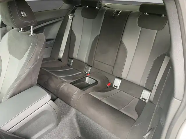 BMW M2 view 14