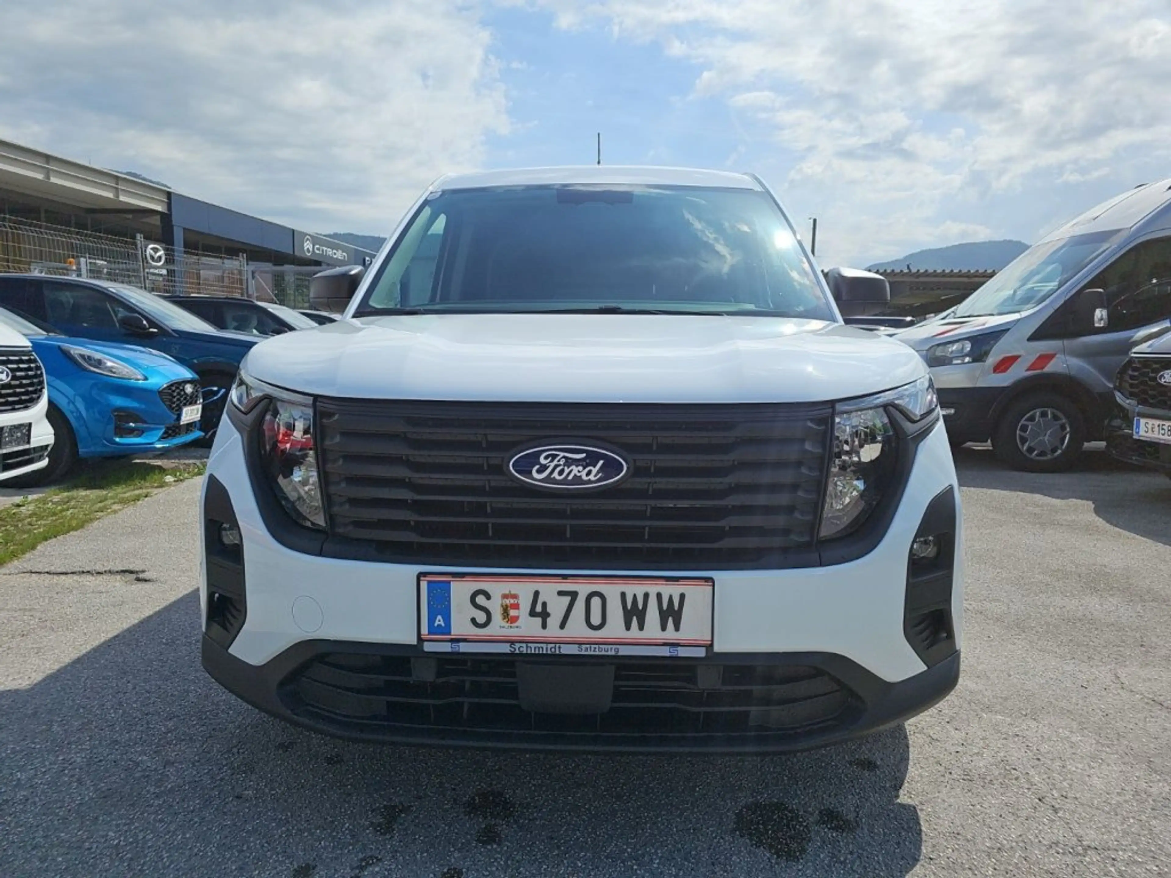 Ford Transit Courier Trend 1,0L Eboost 100PS M FWD — photo 7