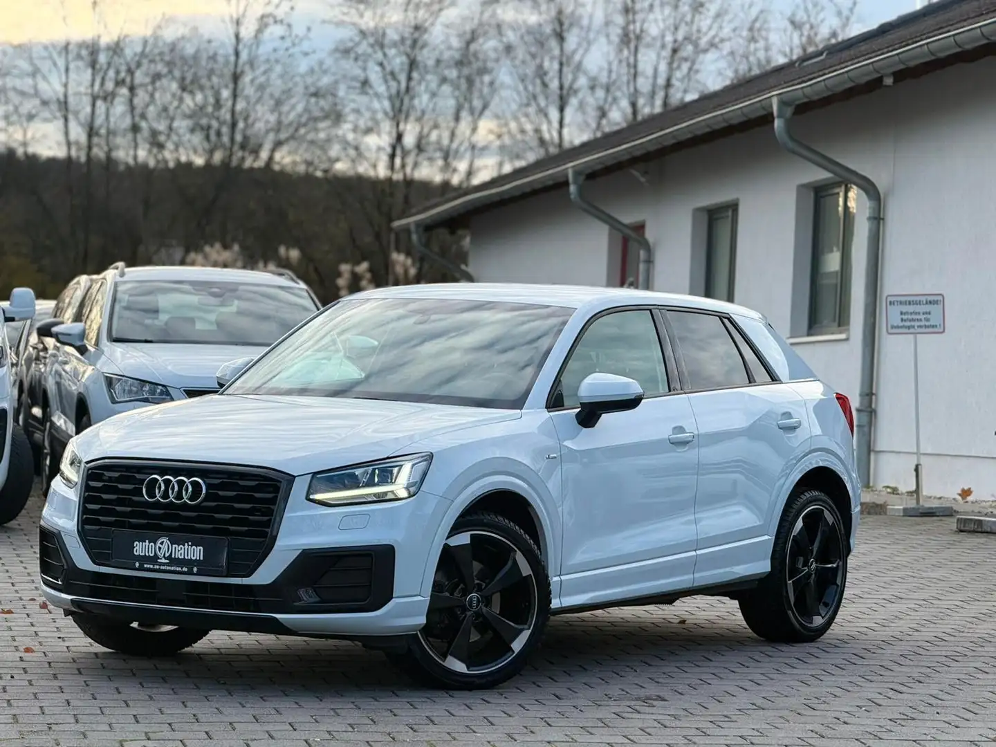 Audi Q2 QUATTRO 3x S-Line AMBIENTE NAVI PDC BLTH SHZ Blanc - 1