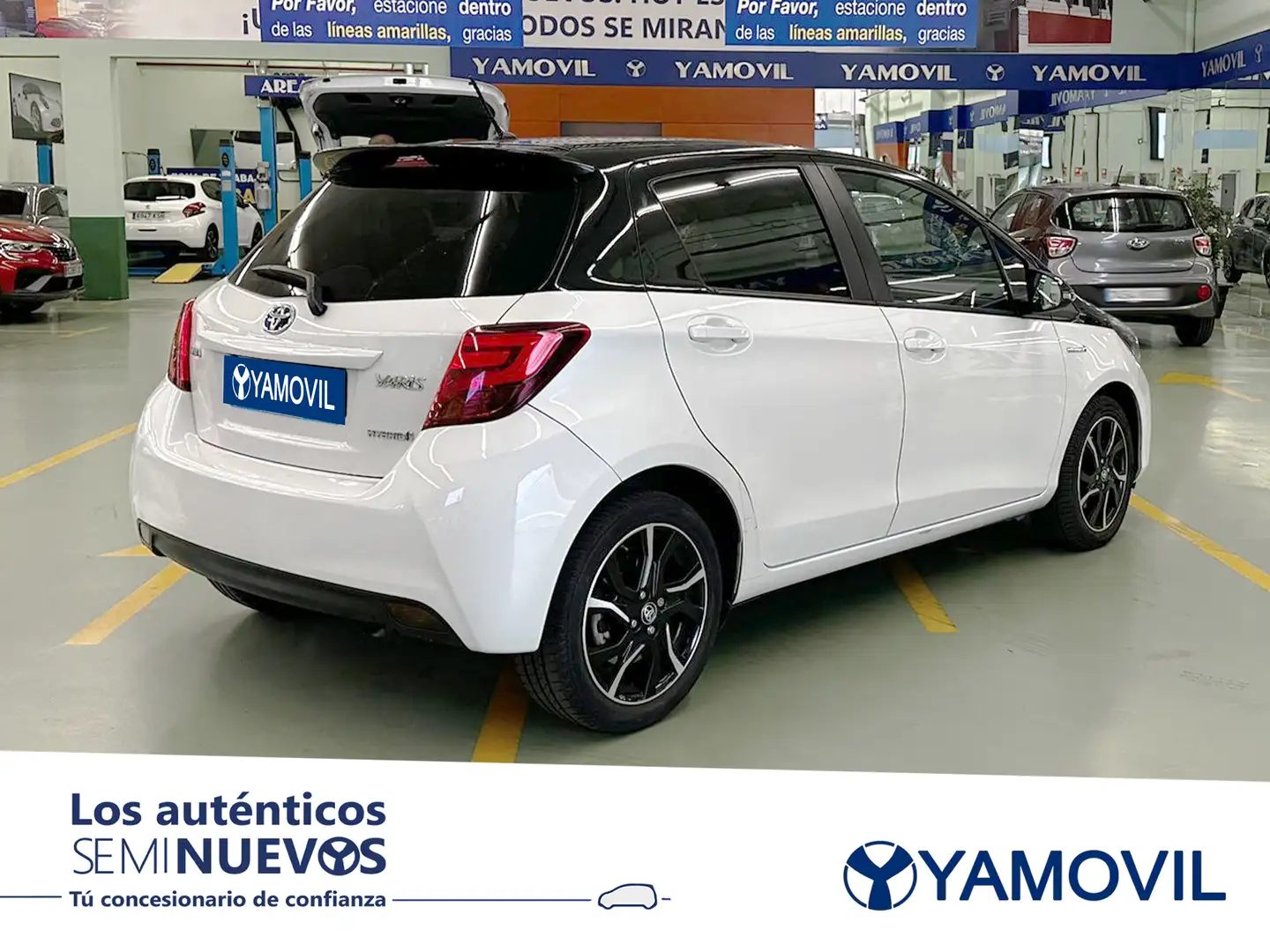 Toyota Yaris 100H 1.5 Feel! Blanco - 2