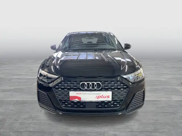 Audi A1 view 2