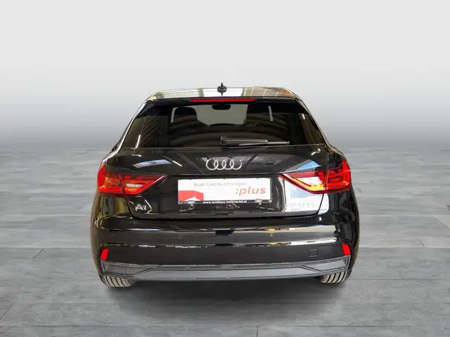 Audi A1 view 5