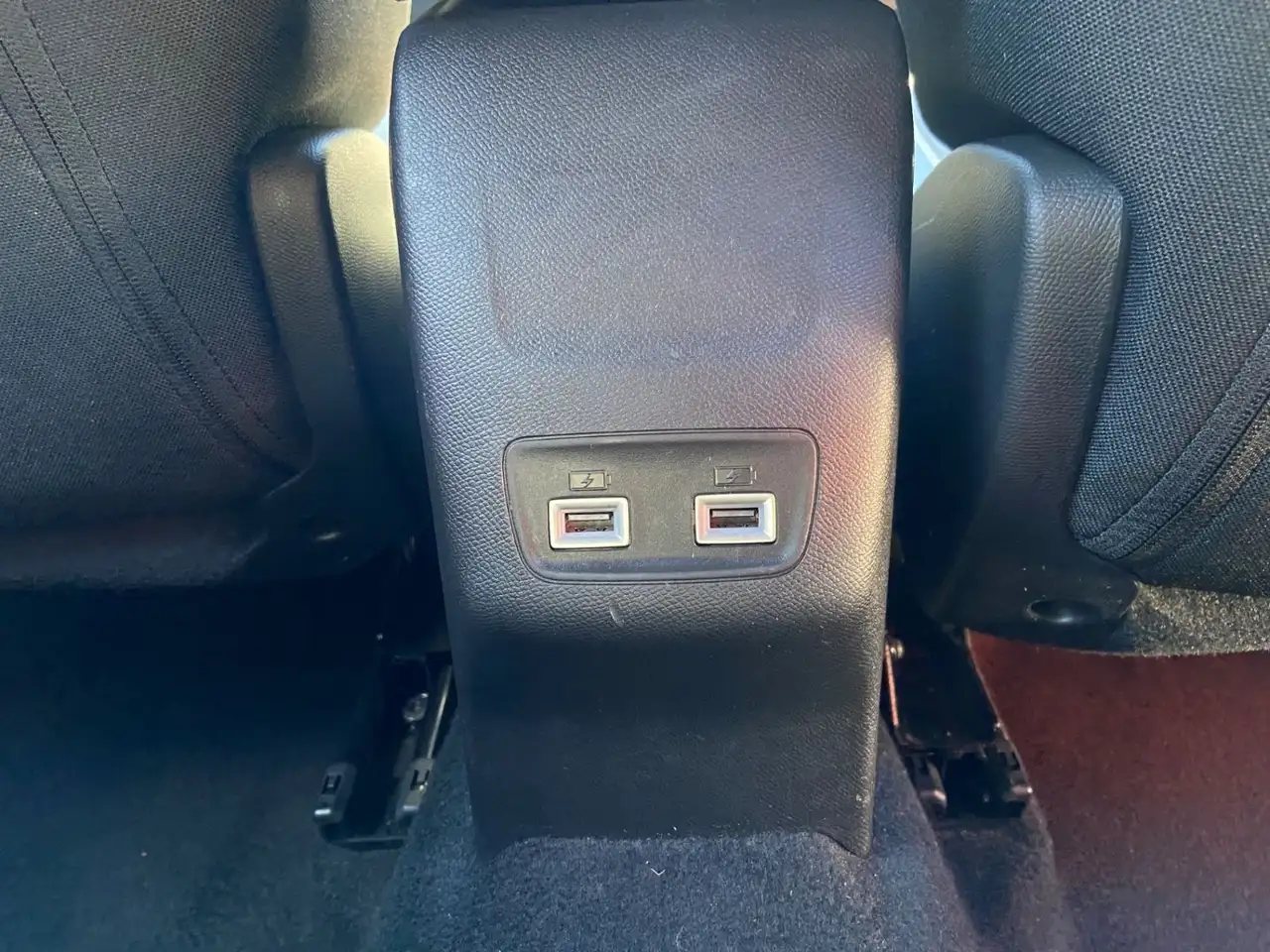 Peugeot 2008 2008 — photo 14
