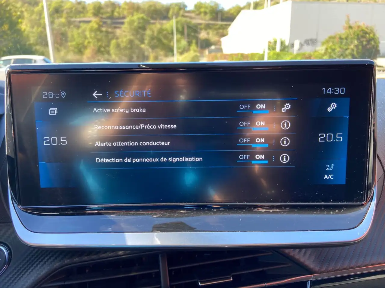 Peugeot 2008 2008 — photo 31