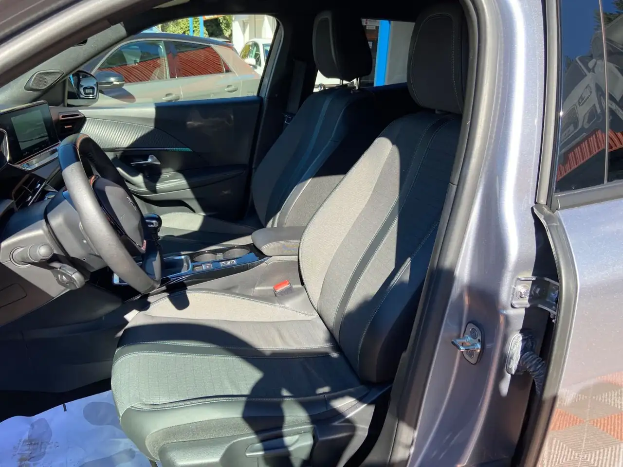 Peugeot 2008 2008 — photo 17