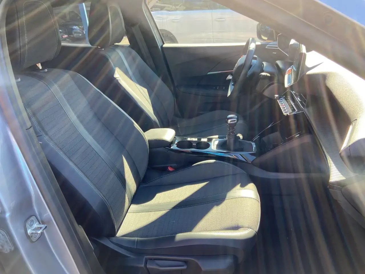 Peugeot 2008 2008 — photo 15