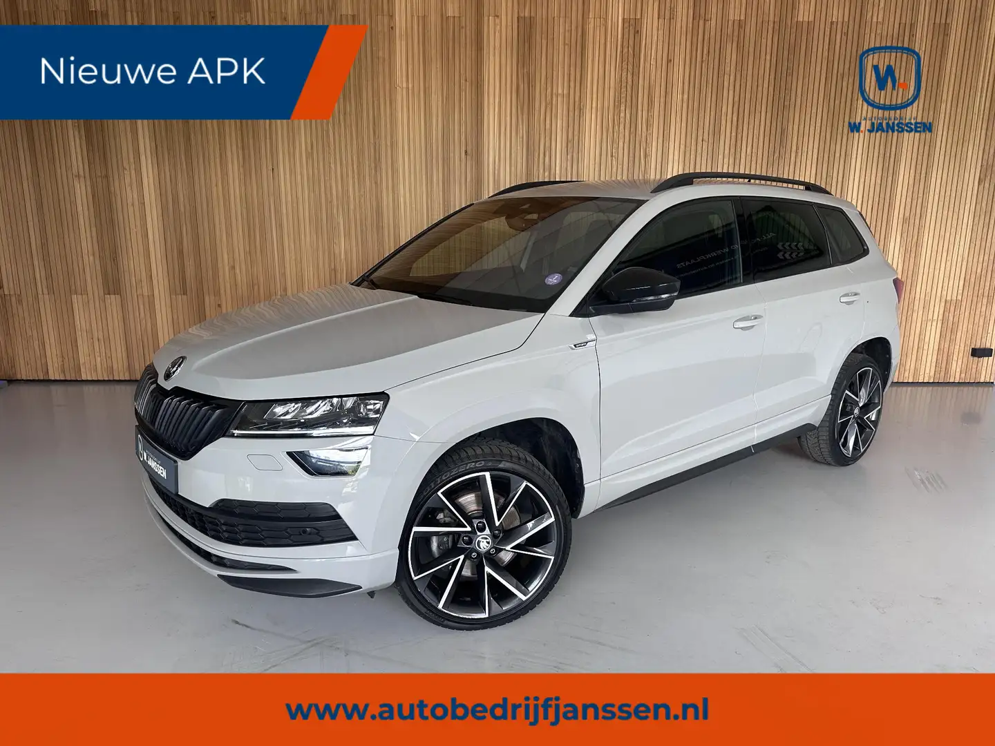 Skoda Karoq 1.5 TSI ACT Sportline Business Trekhaak | Canton | Grijs - 1