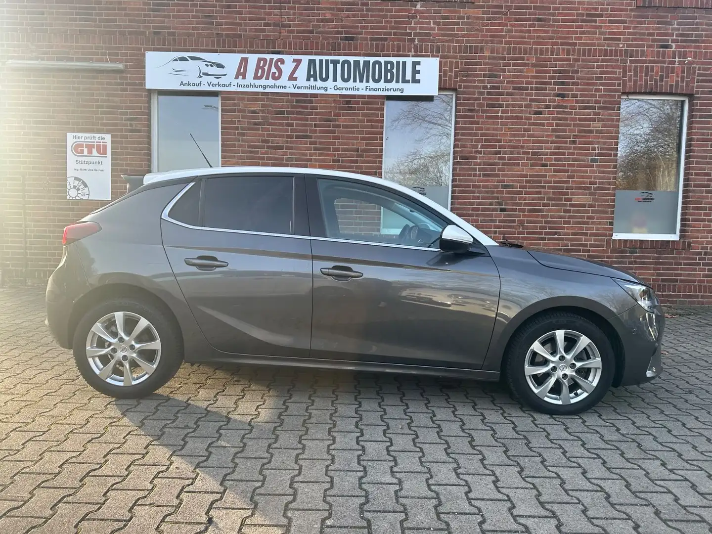 Opel Corsa F Elegance 1.2 Turbo Automatik Grau - 2