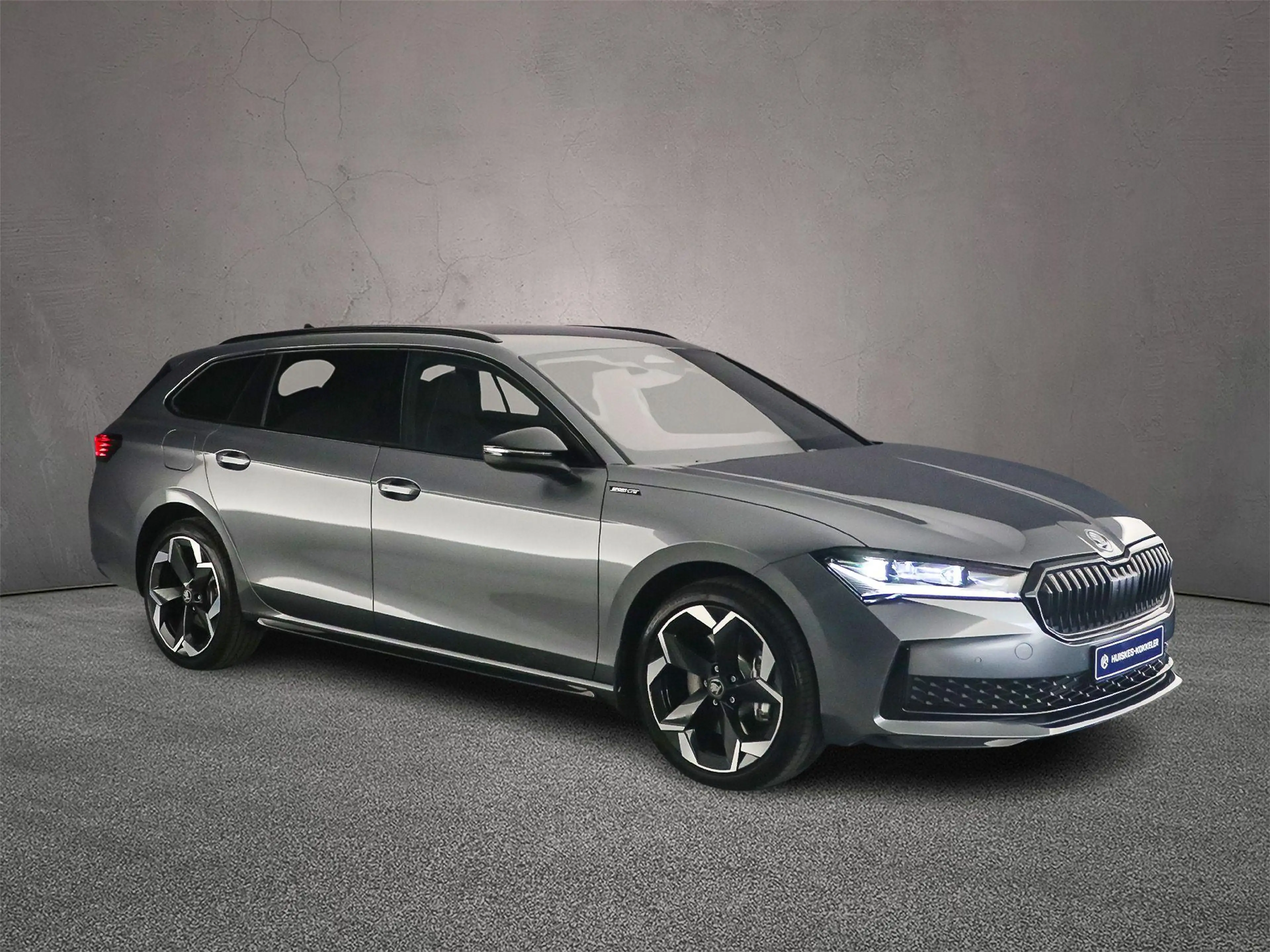 Skoda Superb Sportline Business 1.5 TSI PHEV 204pk DSG Automaat — photo 10