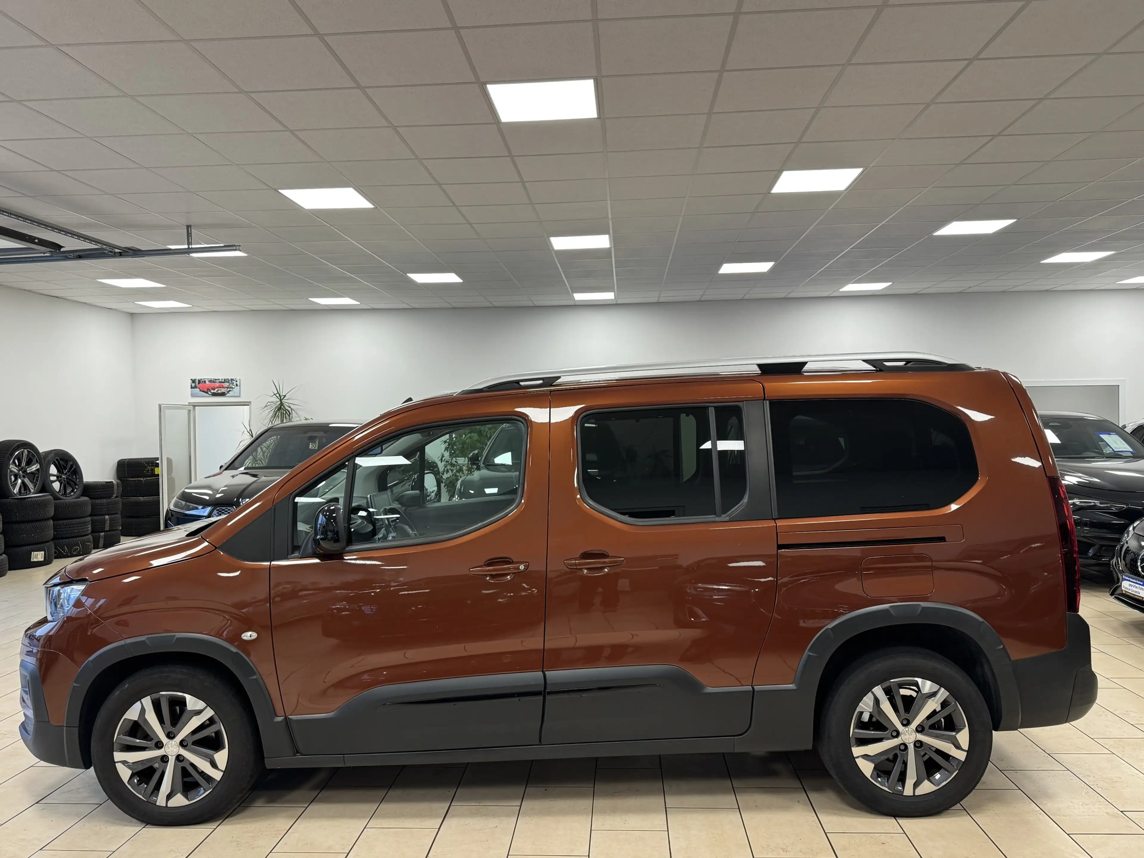 Peugeot Rifter GT-Line*L2*Navi*7-Sitze*LED*DAB*CarPlay — photo 10