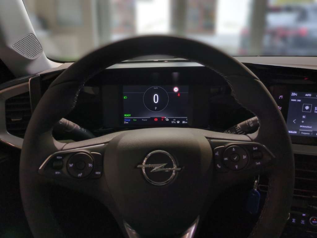 Opel Mokka E