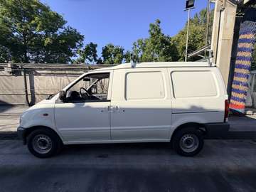 2.3 Vanette Cargo