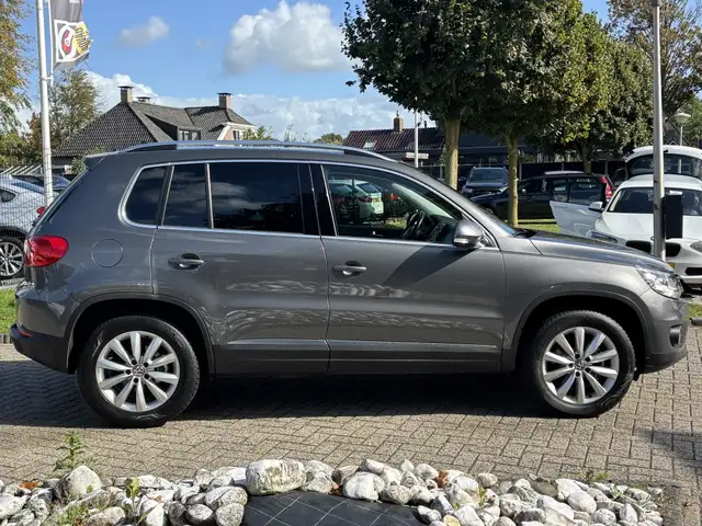 Volkswagen Tiguan view 7