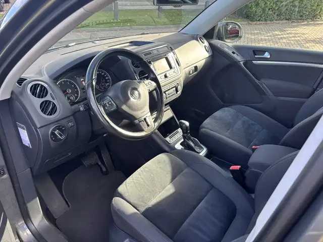 Volkswagen Tiguan view 9