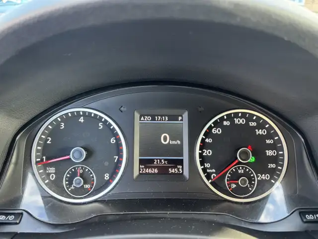 Volkswagen Tiguan view 14