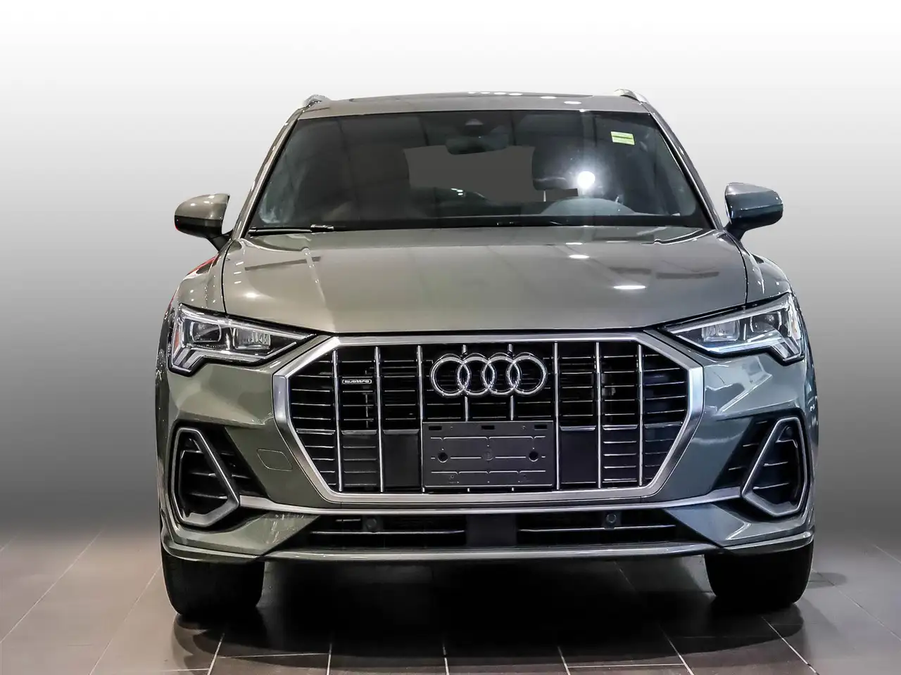 Audi Q3 снимка Audi Q3
