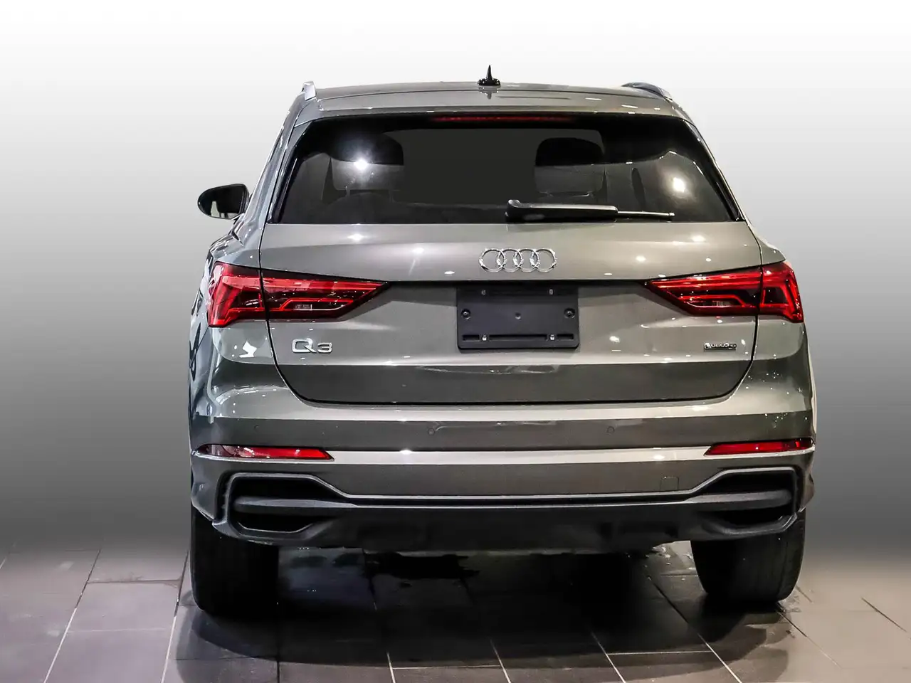Audi Q3 снимка Audi Q3