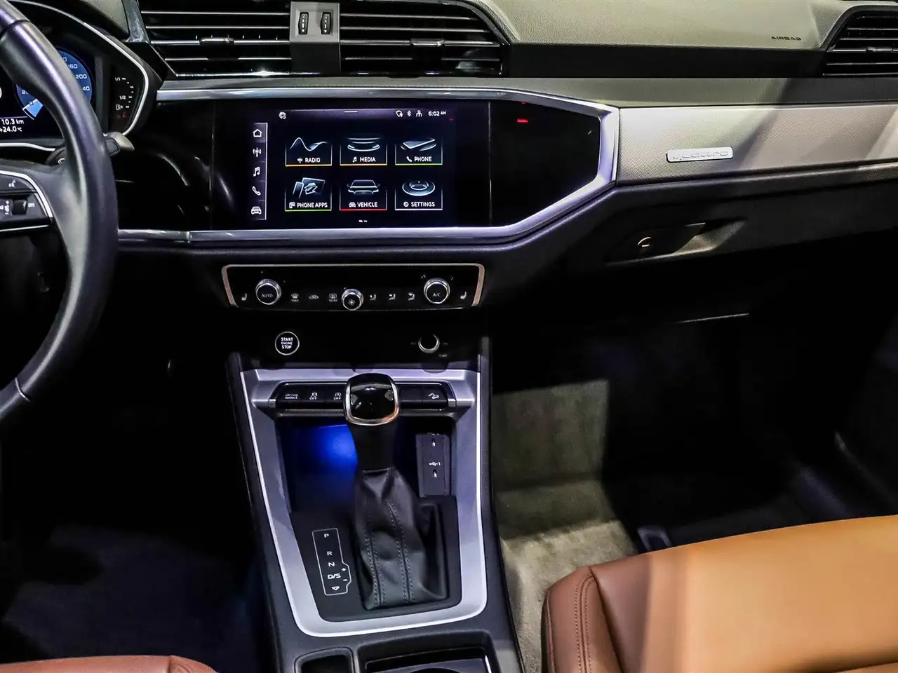 Audi Q3 снимка Audi Q3