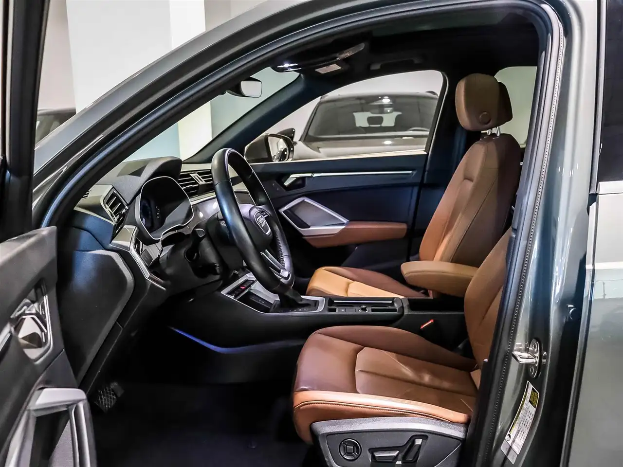 Audi Q3 снимка Audi Q3
