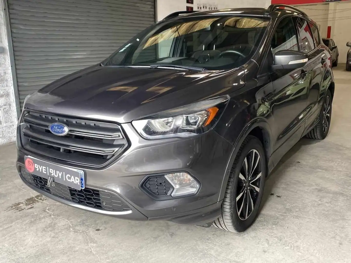 Ford Kuga 1.5 EcoBoost 150 S&S 4x2 BVM6 ST-Line Gris - 1