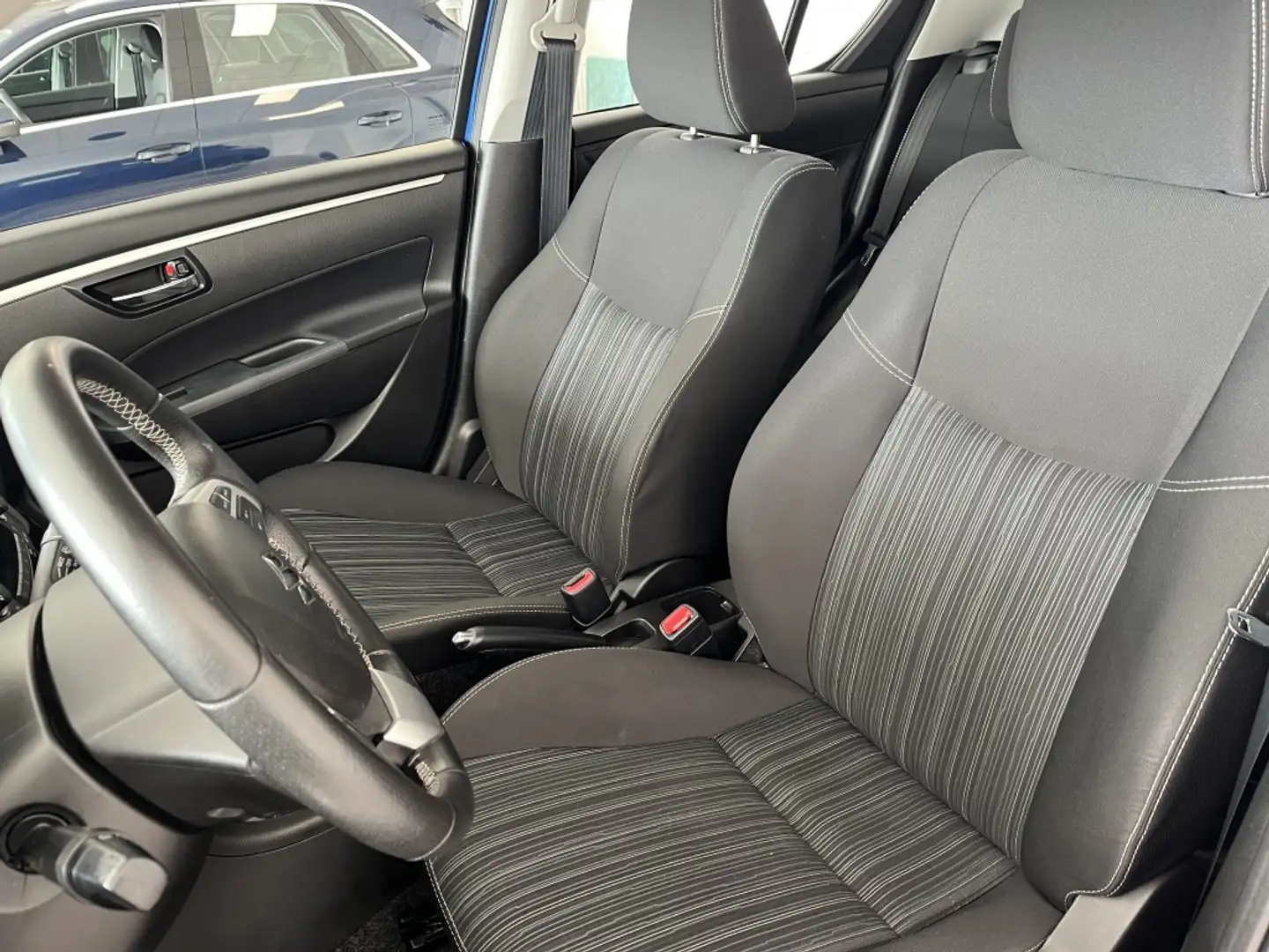 Suzuki Swift 1.2 Bandit EASSS 5-deurs, Airco, Cruise Blau - 2