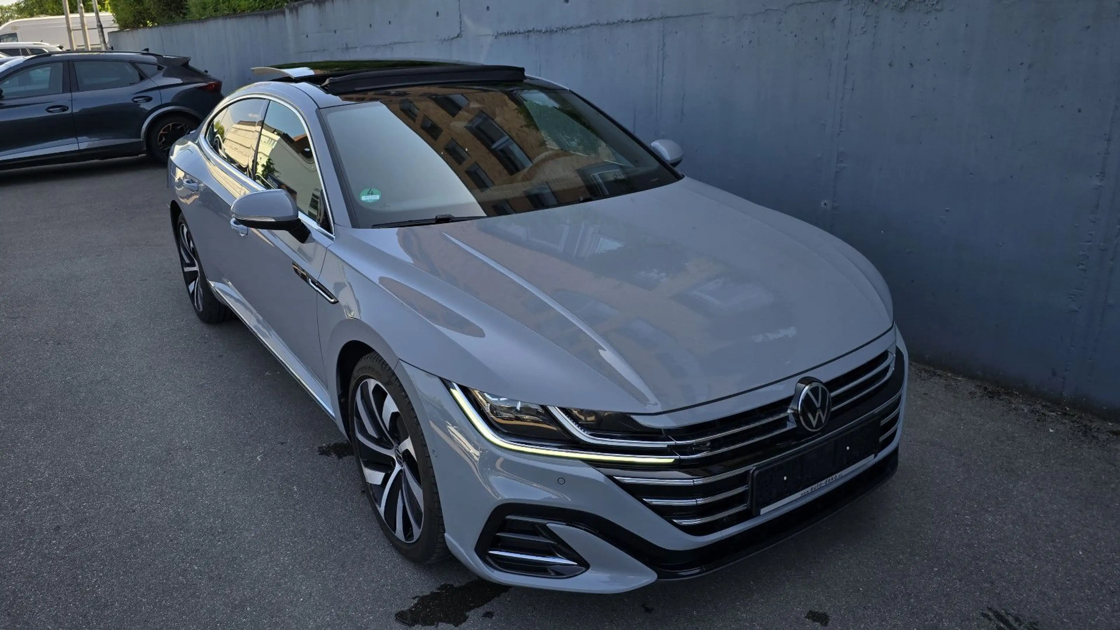 Volkswagen Arteon 2.0 TDI DSG 3 x R-Line Pano/ACC/Kamer/AHK — photo 2