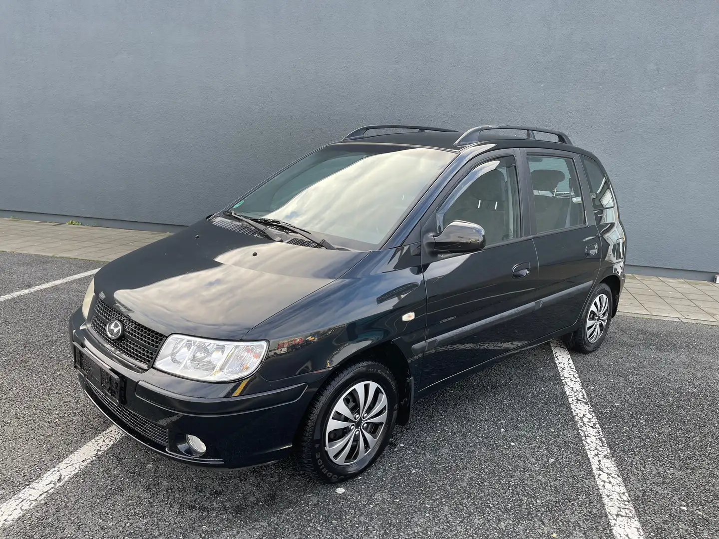 Hyundai Matrix Matrix 1.6 GLS Schwarz - 1