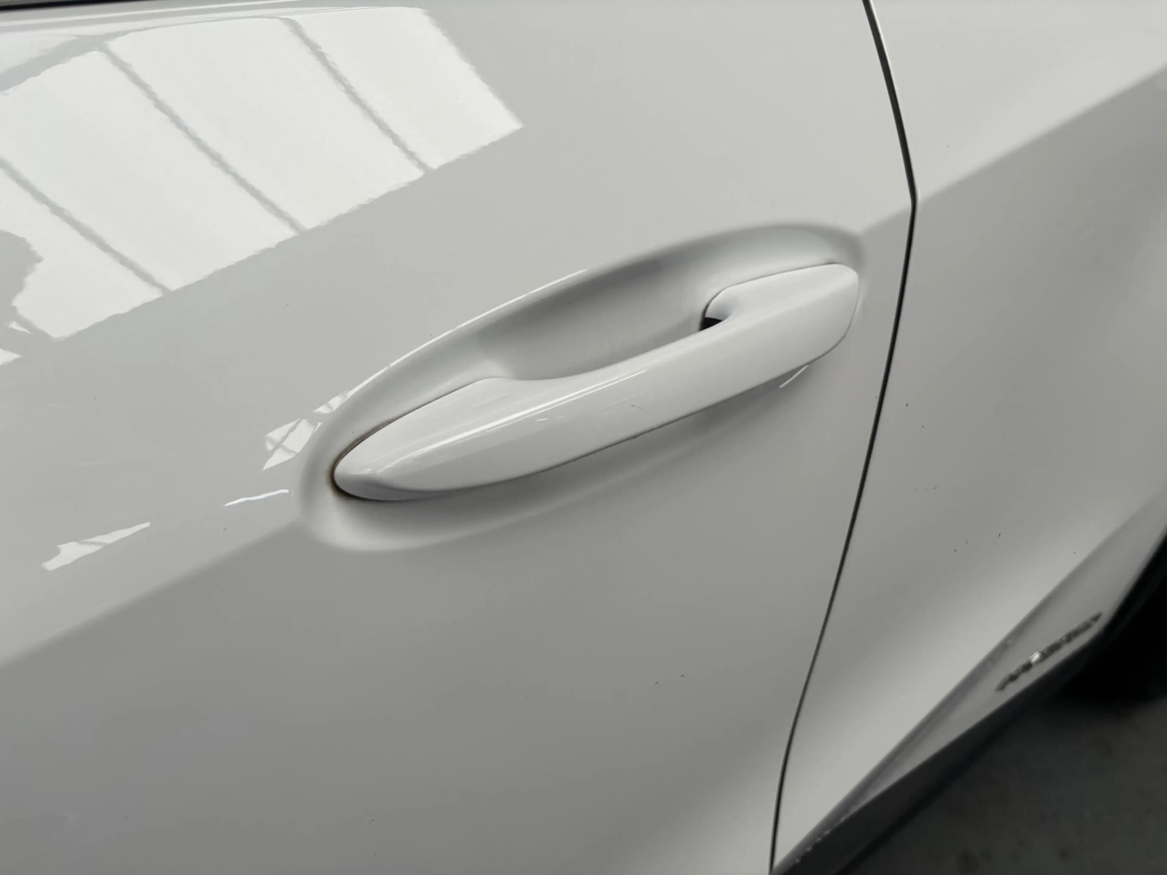 Lexus UX 250h F Sport Line — photo 2